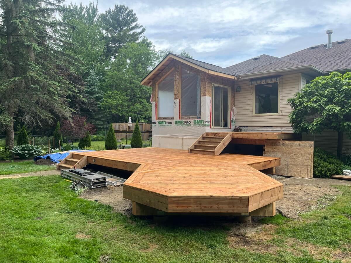 Composite or PVC deck and outdoor living space by Mighton Construction