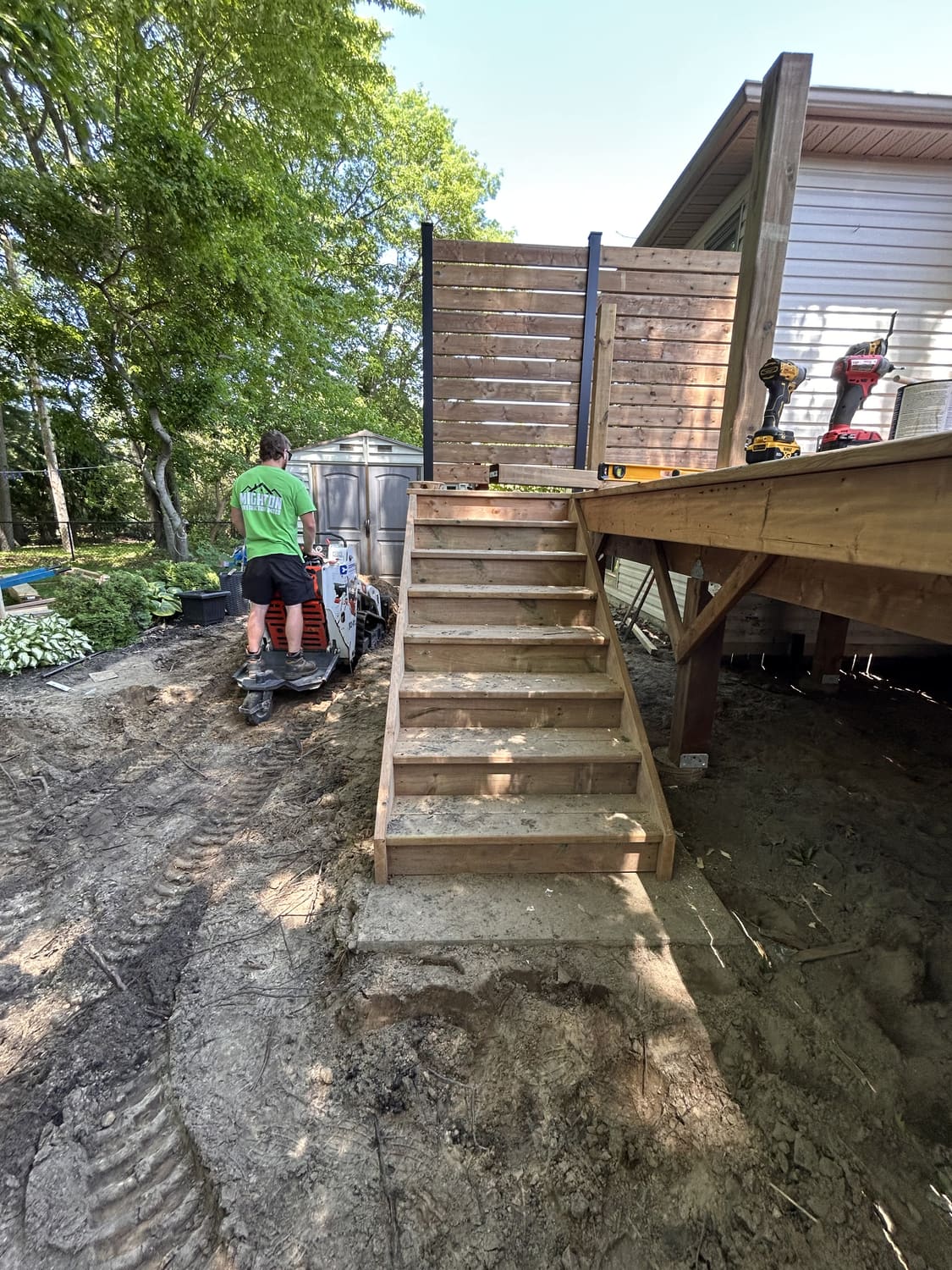 New wide stairs and privacy wall at the new deck at 46 Timberland Cres, Wasaga Beach